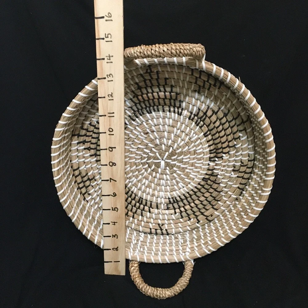 Round Sweet grass Serving Tray, Hand Woven Star Design Tan‎ Black White 14